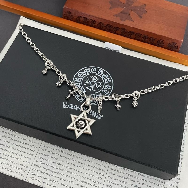 Ch**me He**ts necklaces